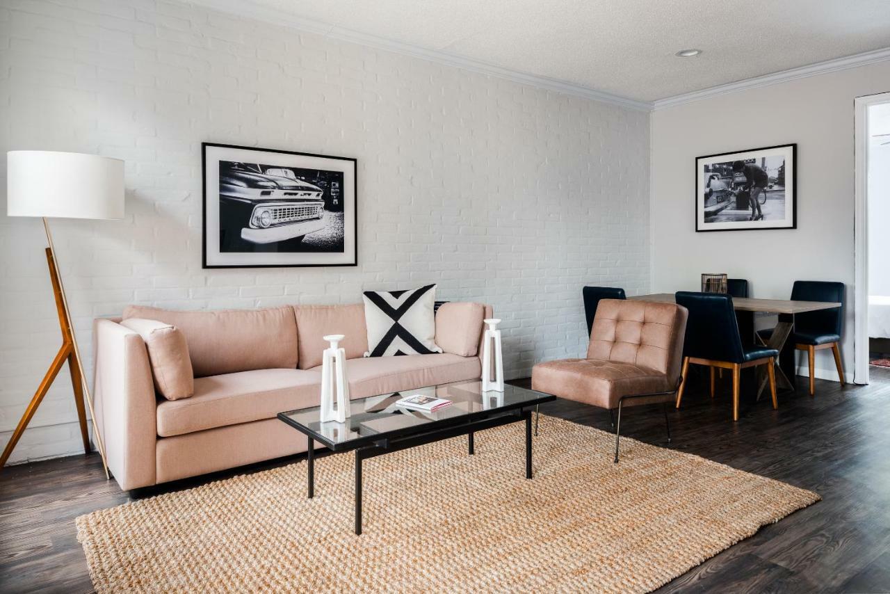 Duchele Aparthotel Houston Exteriör bild